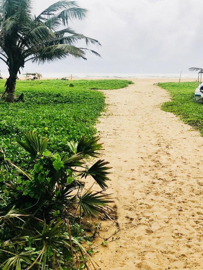 Sea Beach Resort Negombo Eksteriør bilde