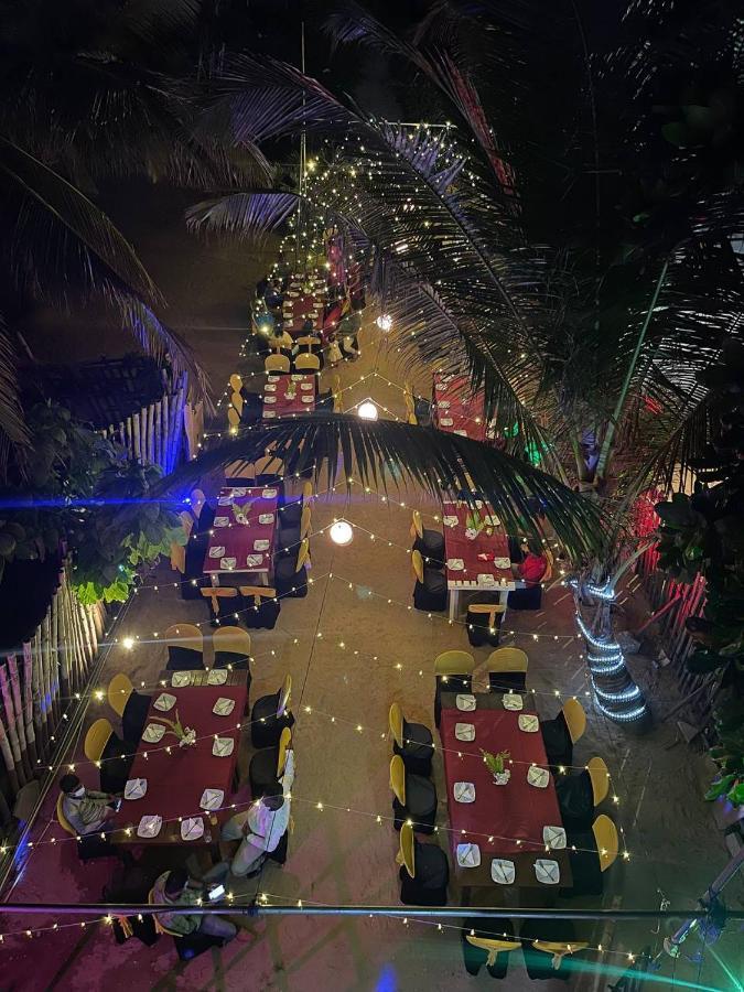 Sea Beach Resort Negombo Eksteriør bilde